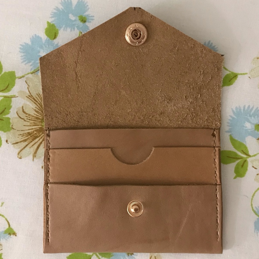 Handmade Elegant Tan Leather Wallet